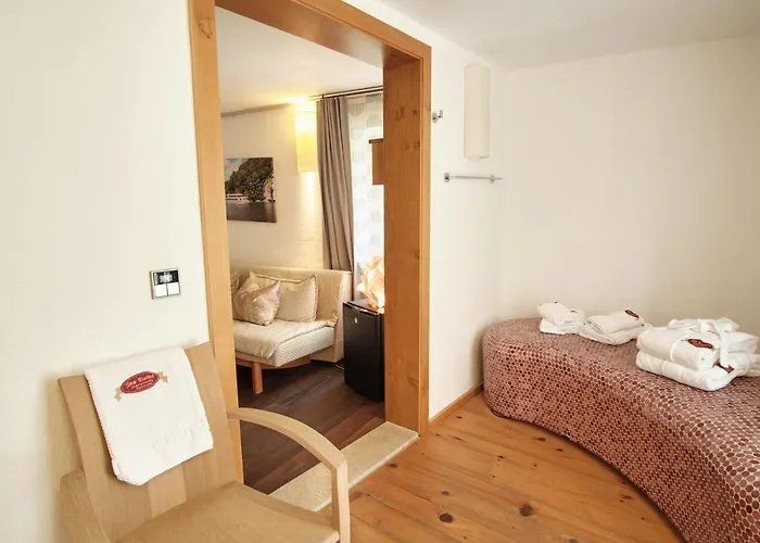 Turmhotel Zum Erasmus 3*