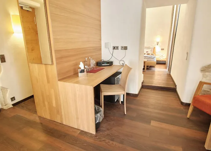 Turmhotel Zum Erasmus 3*
