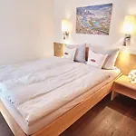Turmhotel Zum Erasmus 켈하임
