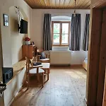 호텔 Turmhotel Zum Erasmus 3*