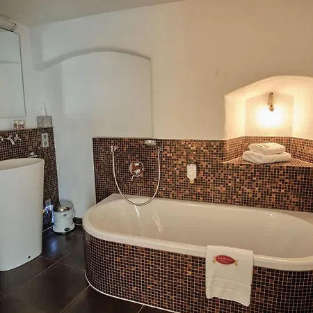 Hotel Turmhotel Zum Erasmus