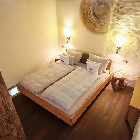 Hotel Turmhotel Zum Erasmus Kelheim