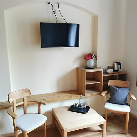 Hotel Turmhotel Zum Erasmus Kelheim