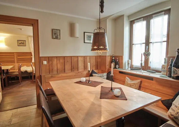 Szálloda Turmhotel Zum Erasmus